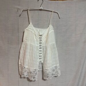Anthropologie White Lace Trim Boho Cami Hook Eye Tank Size L